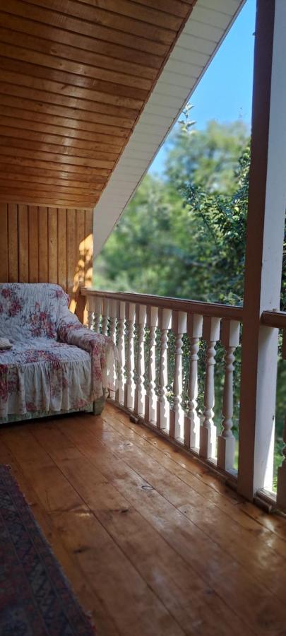 Guest House Lailashi Surmushi エクステリア 写真